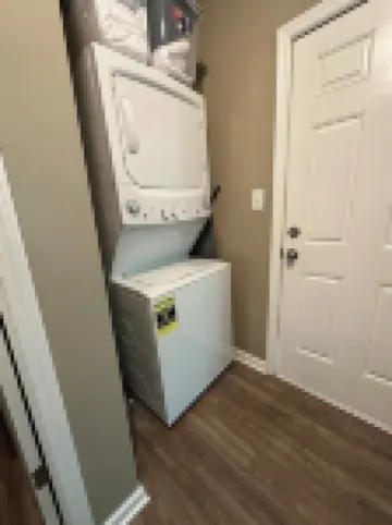 Cozy, Quiet & Private 3 BR Home! 15 Min to CLT Airport! 貝爾蒙特酒店