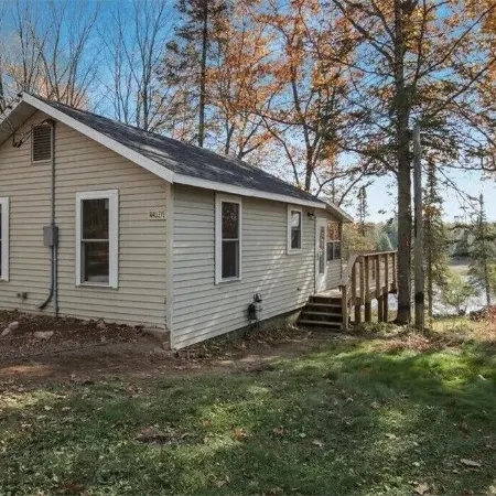 Quiet cabin on Moose Lake in Hayward, Wisconsin.