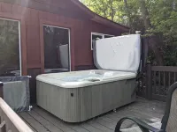 Waterfront Cabin with Hot Tub! Free Kayaks & Canoes, Fishing Boats, & Bicycles!
