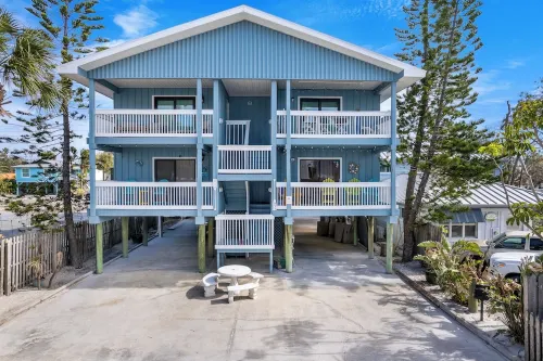 Amazing Location in the Heart of Indian Rocks Beach just Steps to the Sand!