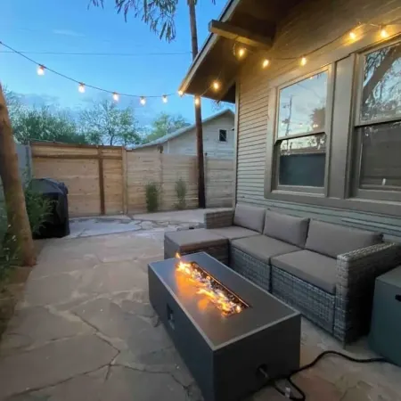 Charming Historic 1915 Bungalow next to Downtown