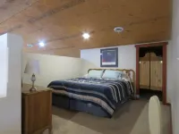 the Bunkhouse - just 5 minutes from downtown Manhattan