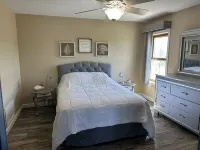 Sheboygan Waterfront 3 Bedroom 2.5 Bathroom Home Hotels in Sheboygan