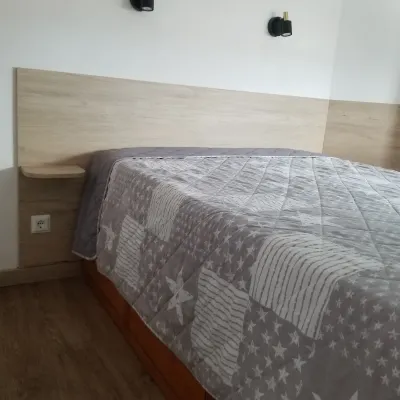 Stunning views of the sea and harbor, FREE WIFI, AIR CONDITIONING, max 4 PEOPLE