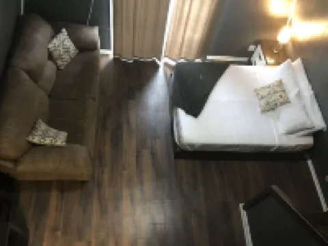 Cabin 1- Overlooks Yarborough Landing and Millwood Lake