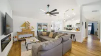 NEWELY RENOVATED Coastal Luxury Retreat up to 12p Pool Spa Firepit Golf & Beach
