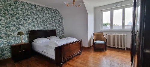 Beautiful, fully renovated, elevated house in Lambell - 5min beaches Hotels in Tregunc