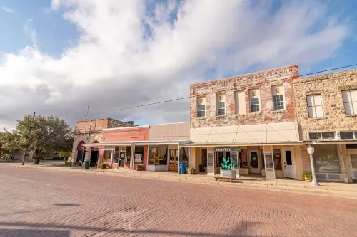Historic Downtown Loft “B” in Miles, TX