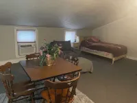 2-bedroom 2nd Floor apartment in Mount Joy with off street parking