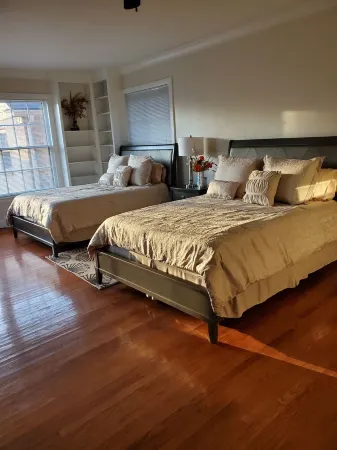 Ida's Oasis  near JRMC Hospital ,  Pine Bluff Country Club & Restaurants .