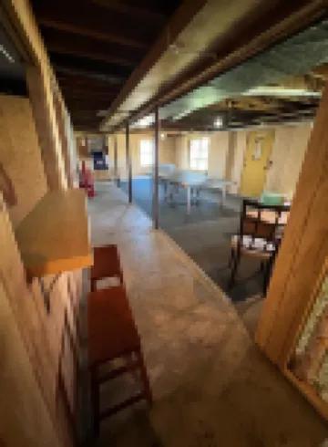 Private Elk Lake Cottage minutes from Elk Rapids