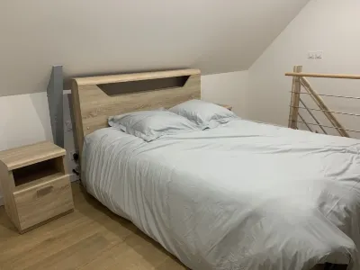 3-star tourist DUPLEX SEA VIEW with Balcony & SWIMMING POOL Hotels near Hen Hao