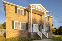 Cozy, pet friendly, Mid-Century style home loaded with books, movies, games. Hotels near Pleasant Valley Shopping Center