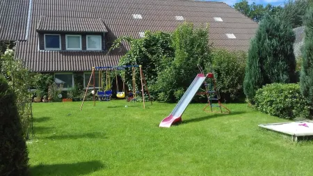 Large, quiet and family-friendly vacation apartment on the upper floor