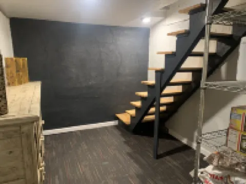 Completely renovated bungalow on South Hill steps from quaint downtown Wallace!!