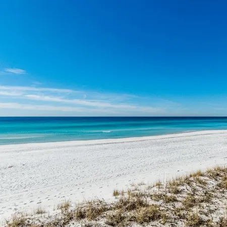Bright, Modern & Beach Front. Amazing Gulf Views! Beach Retreat @ Sterling Sands