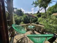 Quirky and quaint beckside cottage situated in smugglers village (pet friendly Hotels in Fylingdales