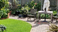 Cosy garden apartment in Sandy Bay. Tranquil surroundings. Views. Free parking!