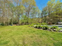 'Got Rocks' 1 acre on Watauga River, Gazebo, Flat yard, Close to Golf Courses