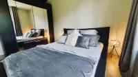 Spacious new apartment at the foot of the cathedral! Hotels near Center Care Support And Prevention En Addictologie