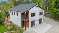 Gorgeous New Home, Sleeps 10, Steps Away from Lake Michigan Beaches