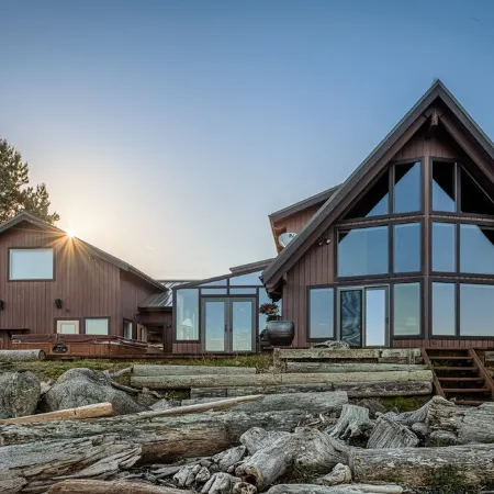 Panoramic View, Private, Low Bank Waterfront