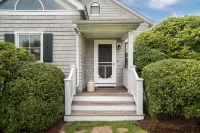 Rare! Private Beachfront House in Madison CT - Sleeps 8 - Last Min Availability Hotels in Madison