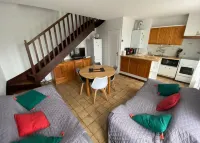 Maison Individuel du Centre Équestre - Proche mer Hotels in Courseulles-sur-Mer