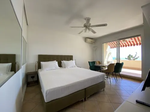 Exceptional Sea View 250m+ Terrace 25m² +  Beds + Pool + Solarium
