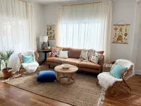 Bungalow walking distance to Norman's downtown Main Street