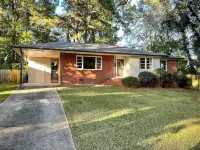 Stylish, Newly Renovated Home in Prime Location!