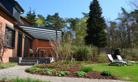 Very quiet 7500m² lake plot, own jetty Отели в г. Людвигслуст-Пархим