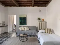 Siena: luminoso appartamento con ascensore Hotels in Oca
