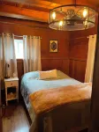 Sunset Cottage - Lakefront Cottage with Private Dock Hotels near State Game Lands Number 183