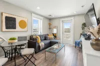 Beach Block Penthouse • Steps to Boardwalk & Beach • Ocean Views