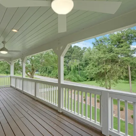 Lake Lanier Farmhouse near Olympic Rowing Venue