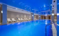 Hilton Garden Inn Samarkand - piscina
