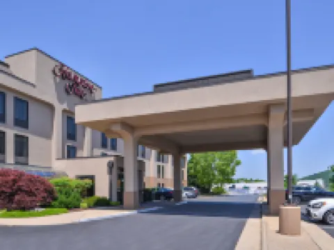Hampton Inn Staunton Hotels in Augusta County