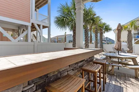 Beach House w/beautiful ocean views.  Private heated pool. Elevator. Sleeps 10.