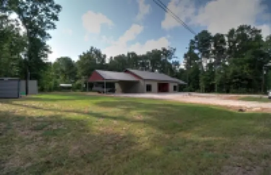 The Lodge at Sam Rayburn:  Cassels Boykin Fishermen's Retreat