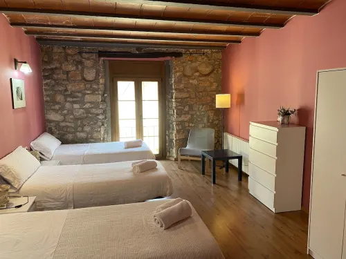 Casa Para 10 Personas en el Centro Histórico de la Villa Medieval de Montblanc