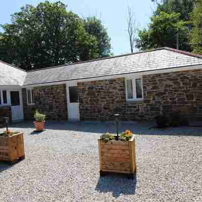 Rural, relaxing accommodation with tranquil scenery Hotel Exterior