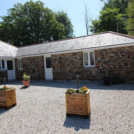 Rural, relaxing accommodation with tranquil scenery