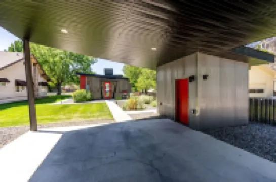 Modern Tiny Home Steps from the Heart of Fruita