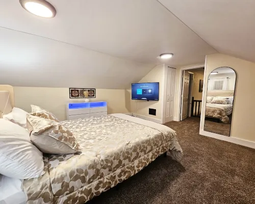 Cozy Home in Beautiful Berea: near Airport, IX Center, Parks, & Campus Ξενοδοχεία στην πόλη Berea