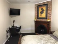 'Trendy Inner City Cottage with all the modern conveniences - Central Cottage'