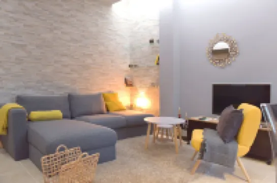 In the center of Casale "La Paleologa" with free Wi-fi