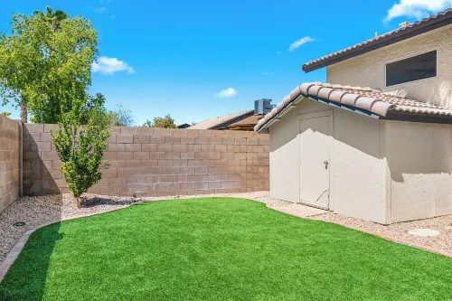 Heated Pool w/ no extra fee - Spacious & Open - Near Sports Facilities