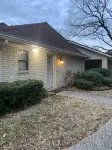 Centrally located, elegant, spacious, home, large screen tv, pool & ping pong!