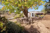 Bickley Valley Cottage